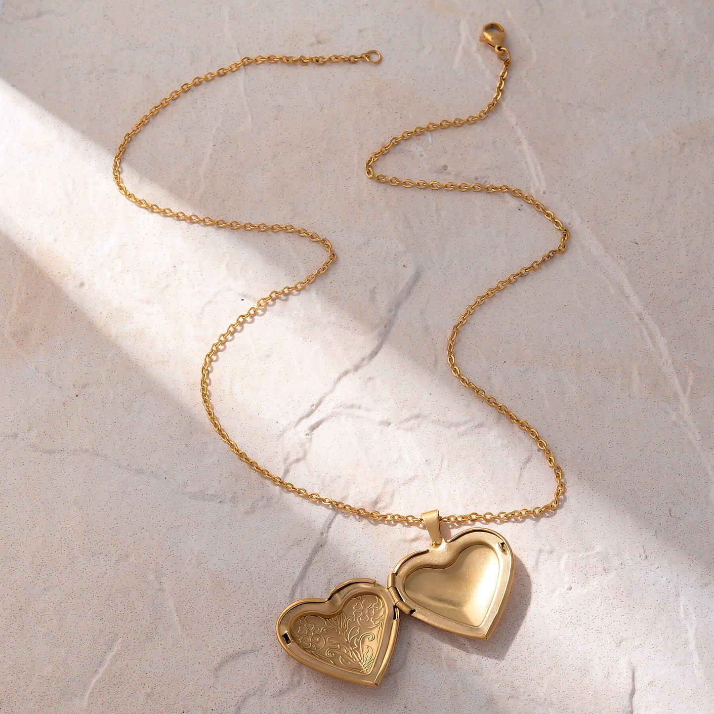 Flower Photo Locket Necklace