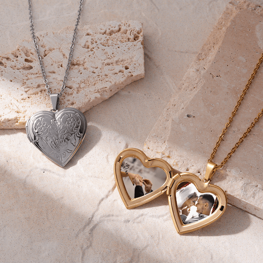 Flower Photo Locket Necklace